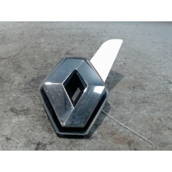SIGLE CALANDRE