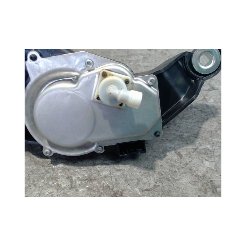 MOTEUR ESSUIE-GLACE ARRIERE B.M.W. SERIE 1