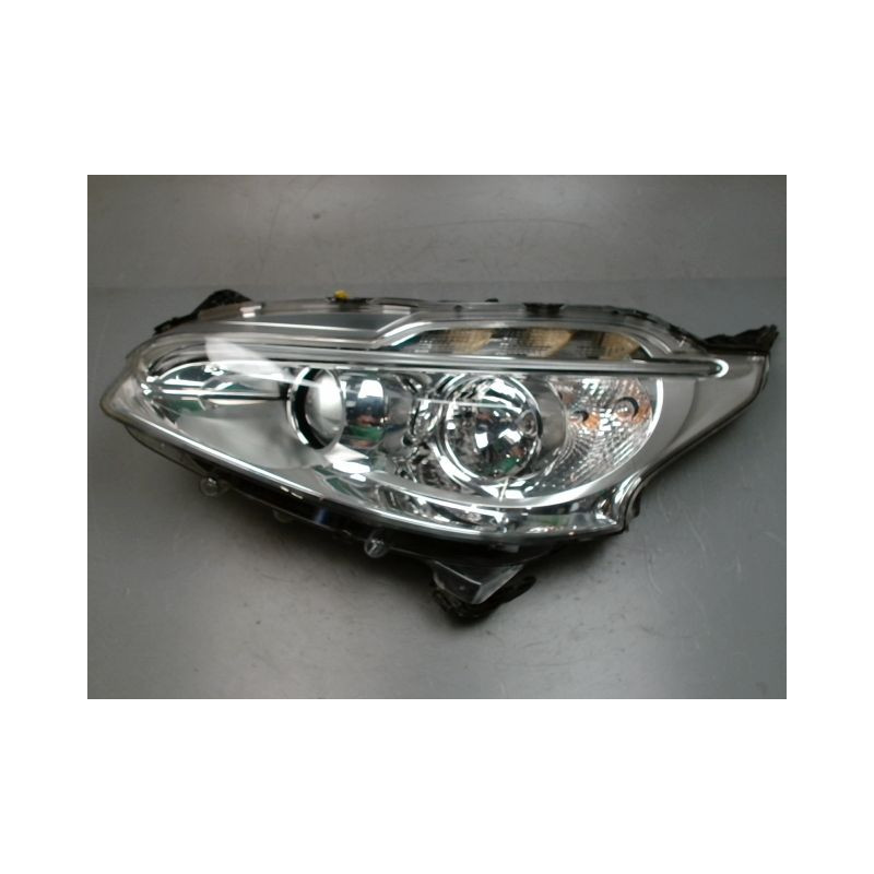 PHARE GAUCHE PEUGEOT 208