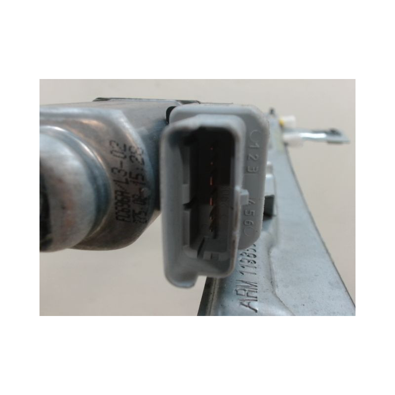 MECANISME+MOTEUR LEVE-GLACE AVANT DROIT PEUGEOT 207 2006-2013