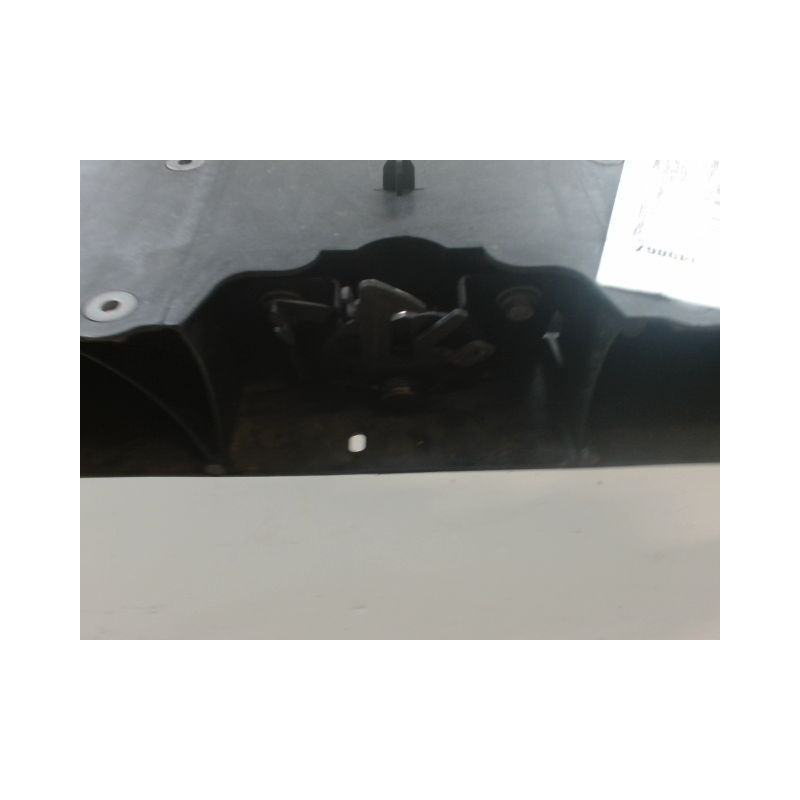 TRAVERSE SUPERIEURE ARMATURE AVANT RENAULT ZOE