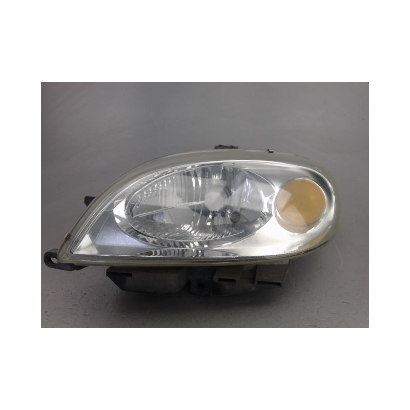 PHARE GAUCHE CITROEN SAXO