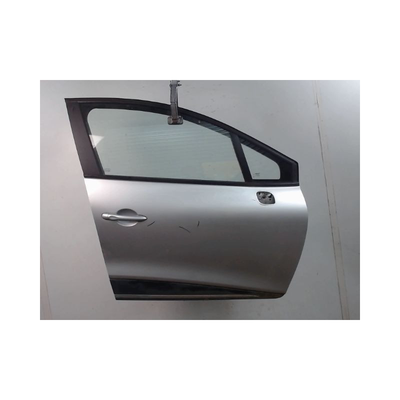 PORTE AVANT DROIT RENAULT CLIO