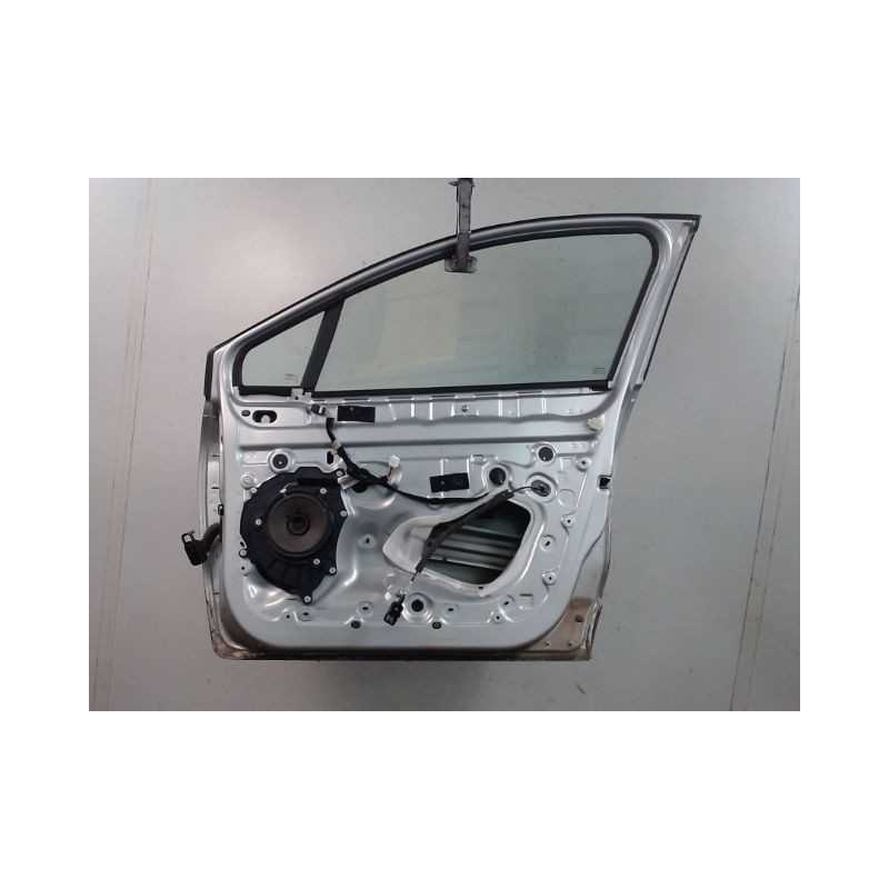 PORTE AVANT DROIT RENAULT CLIO