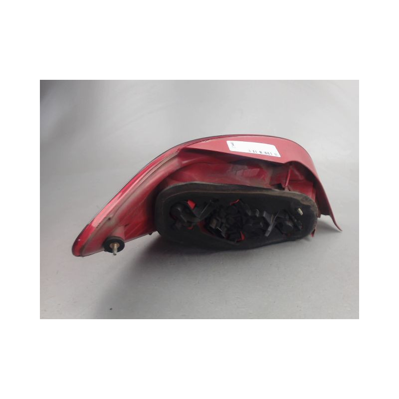 FEU ARRIERE DROIT PEUGEOT 307