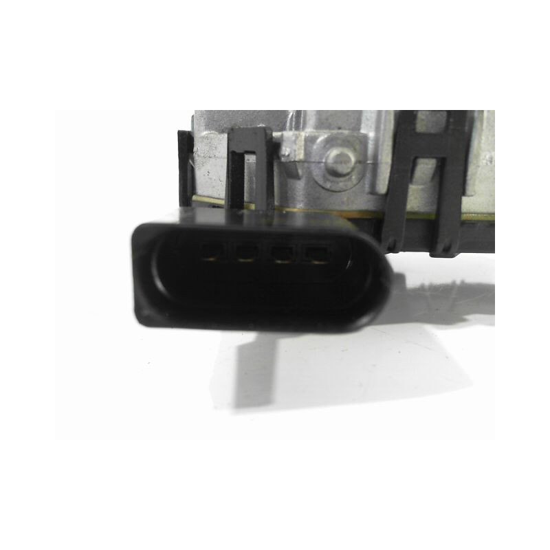 MOTEUR ESSUIE-GLACE AVANT OPEL ASTRA GTC 3P