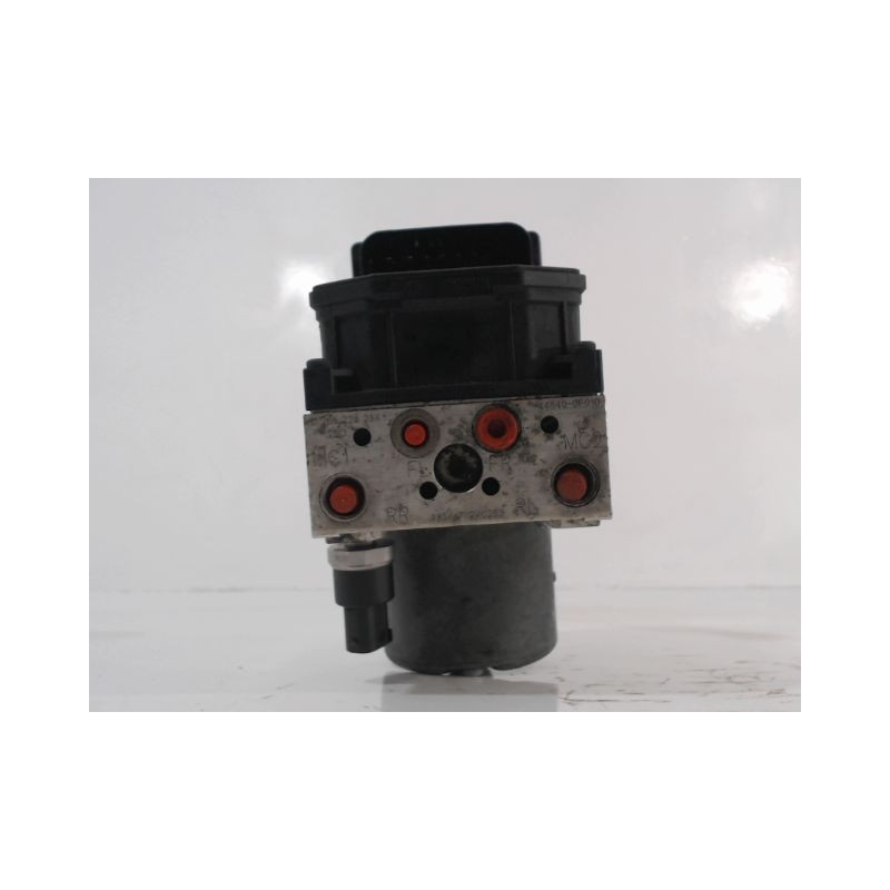 UNITE HYDRAULIQUE ABS TOYOTA COROLLA 2004-