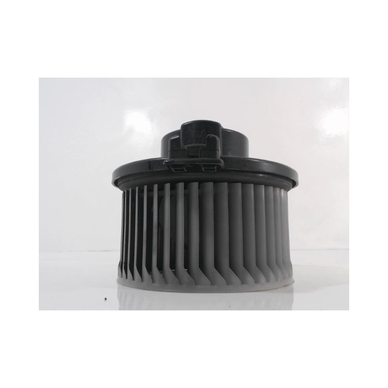 MOTEUR VENTILATEUR CHAUFFAGE TOYOTA HI-ACE