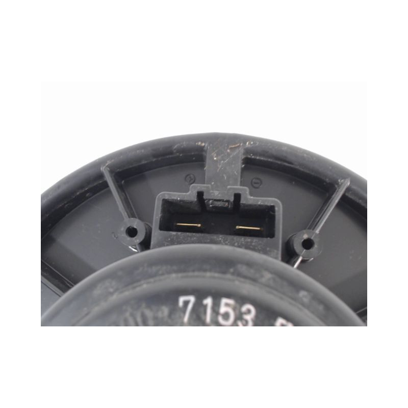 MOTEUR VENTILATEUR CHAUFFAGE TOYOTA HI-ACE