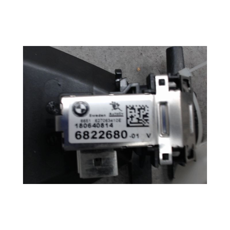 CAMERA AVANT B.M.W. SERIE 1