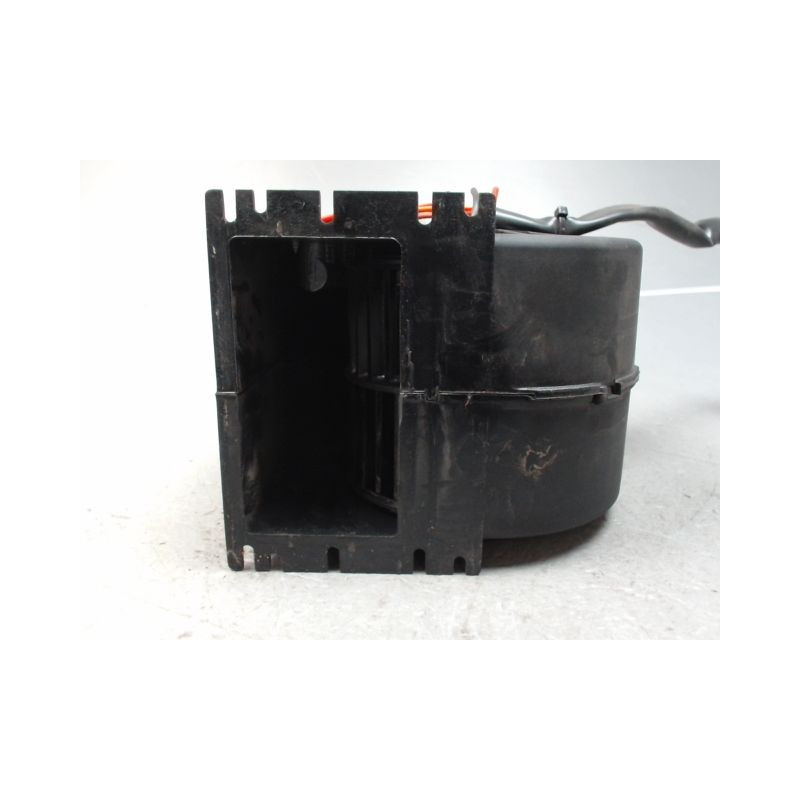 MOTEUR VENTILATEUR CHAUFFAGE AIXAM S10