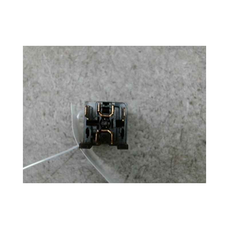 COMMANDE DEGIVRAGE LUNETTE ARRIERE CITROEN AX -91