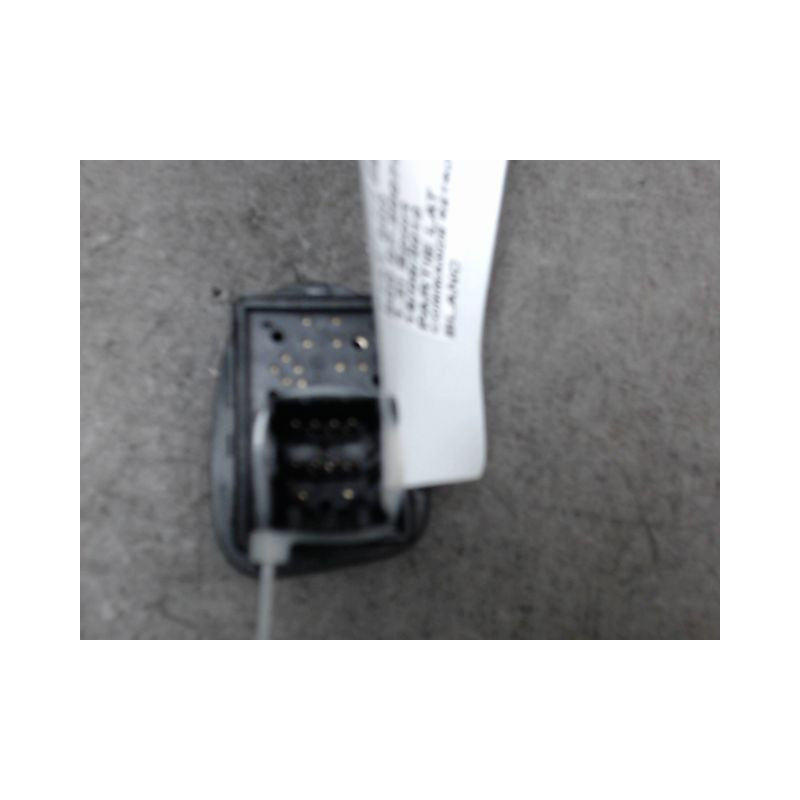 COMMANDE RETROVISSEUR EXTERIEUR ELECTRIQUE FIAT 500 2007-
