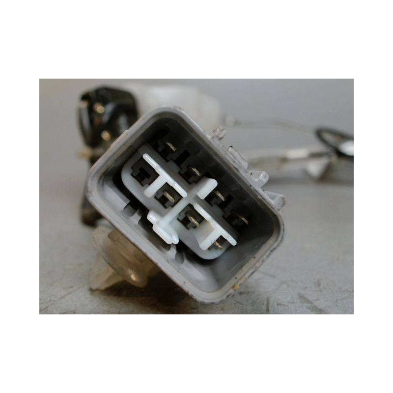 SYSTEME CONDAMNATION AVANT DROIT TOYOTA RAV4 -97