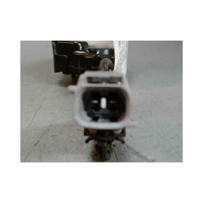 SYSTEME CONDAMNATION ARRIERE DROIT TOYOTA RAV4 -97