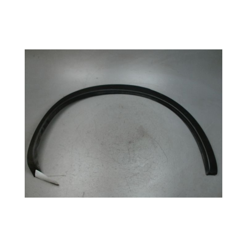 ELARGISSEUR AILE ARRIERE DROIT NISSAN QASHQAI