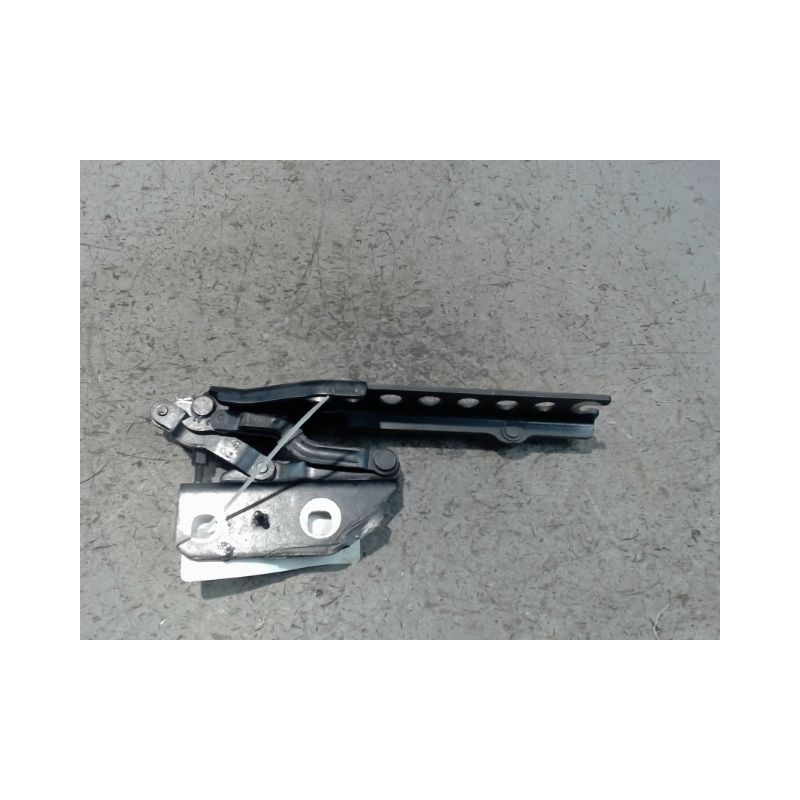 COMPAS GAUCHE CAPOT AUDI A8 2002-2007
