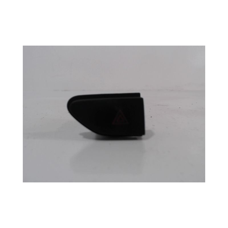 BOUTON DE WARNING RENAULT CLIO IV 2012-