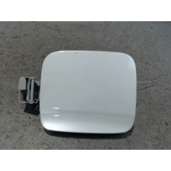 VOLET DE TRAPPE CARBURANT
