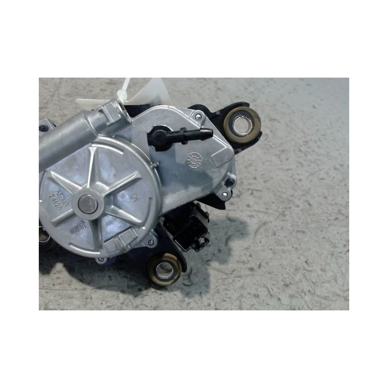 MOTEUR ESSUIE-GLACE ARRIERE FORD T.COURIER