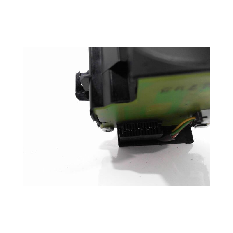 COMMANDE ESSUIE GLACE VOLVO V50