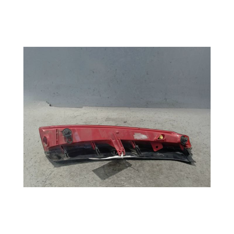 ECRAN FEU ARRIERE DROIT CITROEN C5 BREAK 2004-2008