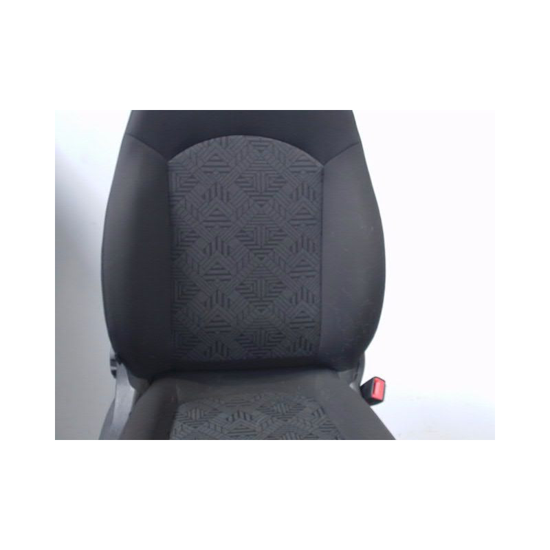 SIEGE AVANT DROIT OPEL CORSA 2010-