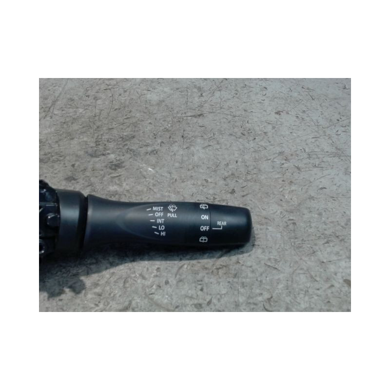 COMMANDE ESSUIE GLACE SUZUKI IGNIS 03-