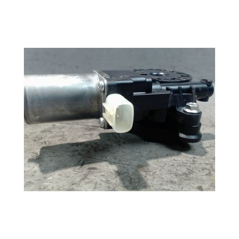 MECANISME+MOTEUR LEVE-GLACE AVANT GAUCHE SUZUKI IGNIS 03-