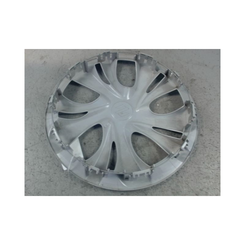 ENJOLIVEUR DE ROUE SUZUKI SWIFT