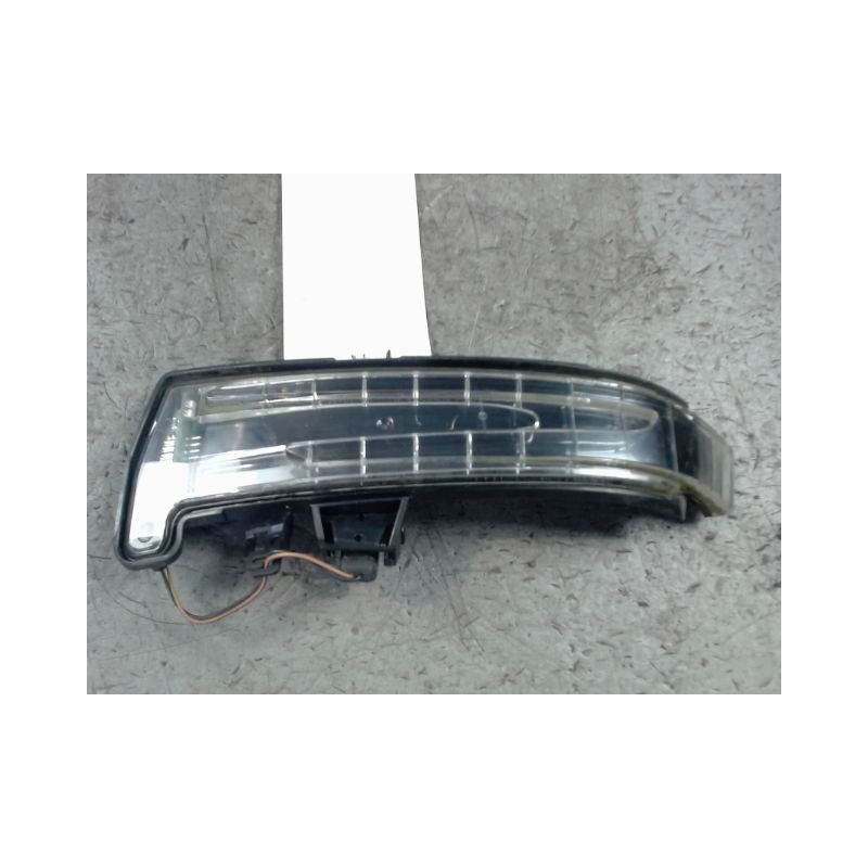 REPETITEUR RETROVISEUR DROIT MERCEDES CLASSE C 2007-