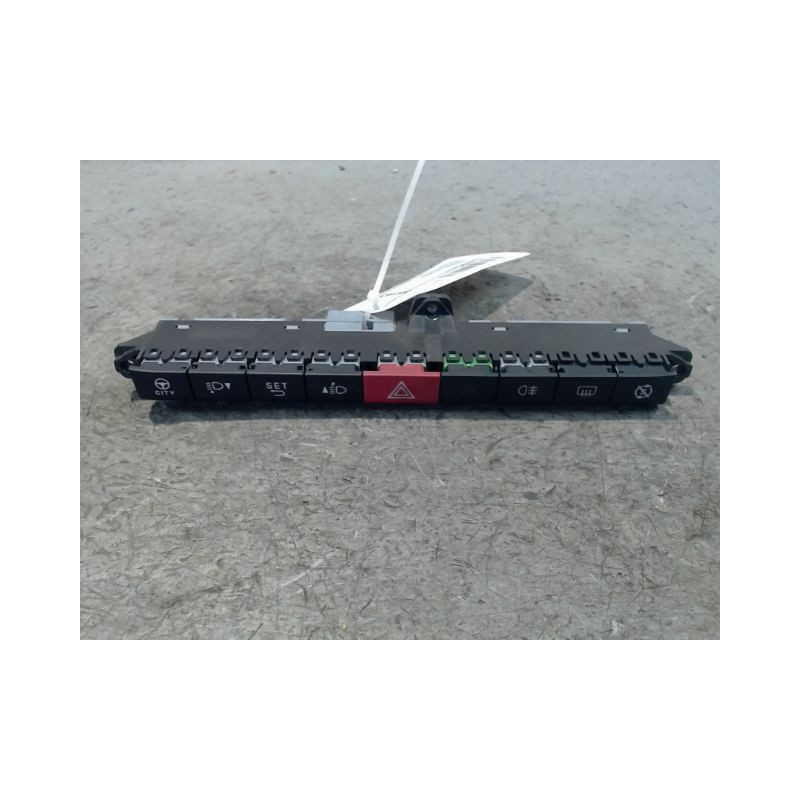 BOUTON DE WARNING FIAT PANDA 2003-