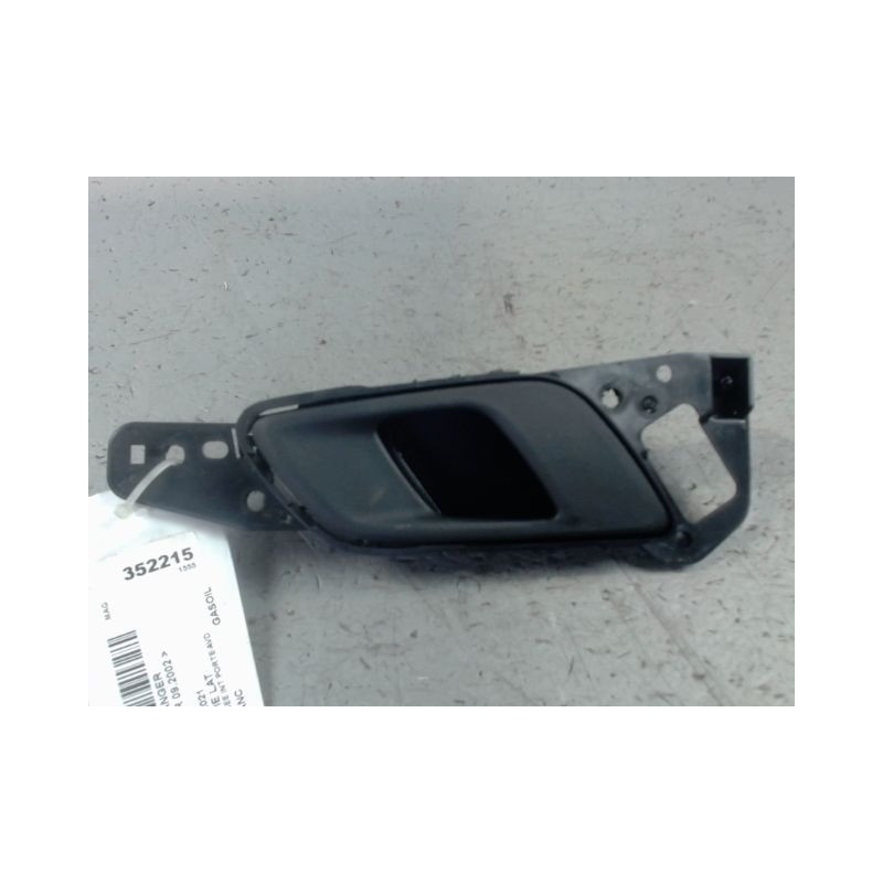 POIGNEE INTERIEURE PORTE AVANT DROIT FORD RANGER 2002 -