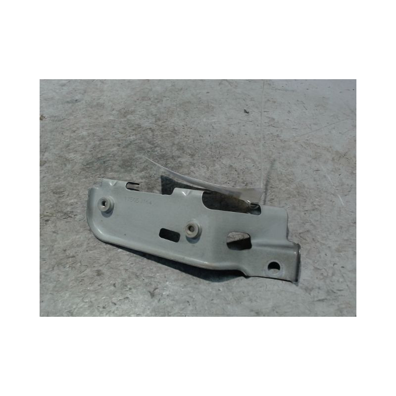 SUPPORT AILE AVG B.M.W. Z4