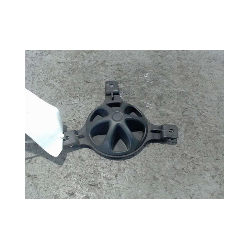OBTURATEUR PHARE ADDITIONNEL PARE-CHOC AVG FORD KA 2008-
