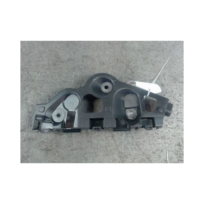SUPPORT PARE-CHOC ARD DACIA SANDERO 2008-