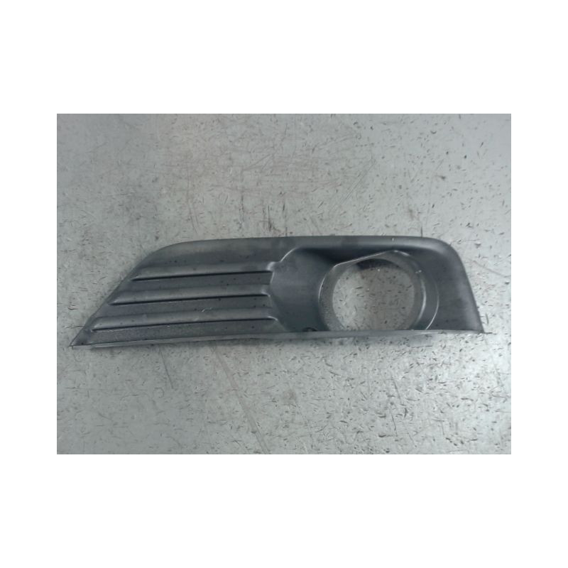 OBTURATEUR PHARE ADDITIONNEL PARE-CHOC AVD FORD FOCUS 2008-