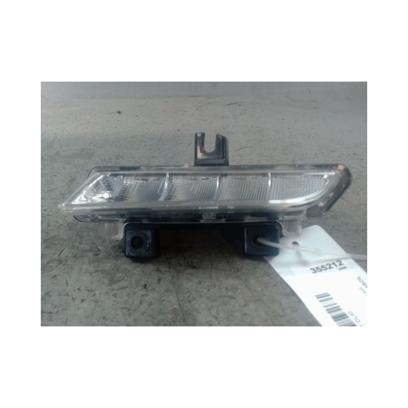 PHARE LONGUE PORTEE AVANT GAUCHE RENAULT CLIO IV
