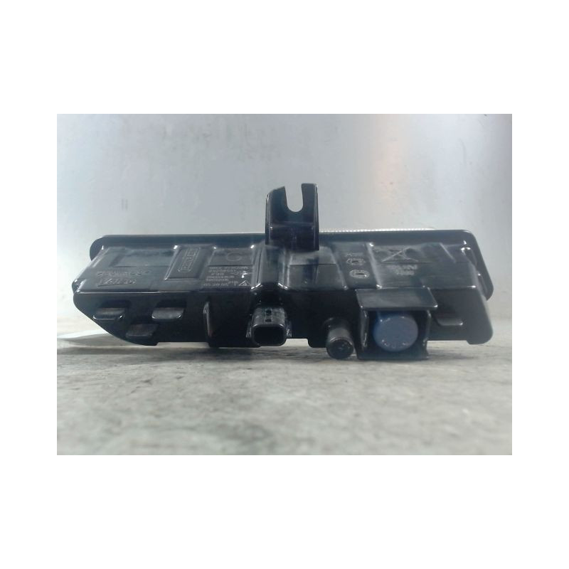 PHARE LONGUE PORTEE AVANT GAUCHE RENAULT CLIO IV