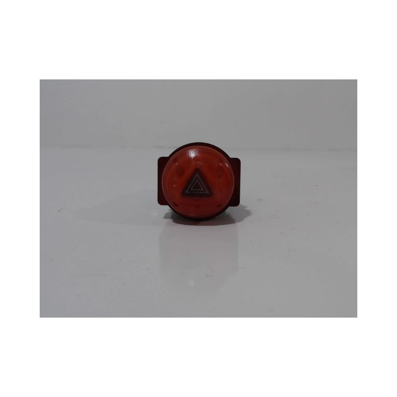 BOUTON DE WARNING NISSAN ALMERA 2000-2002