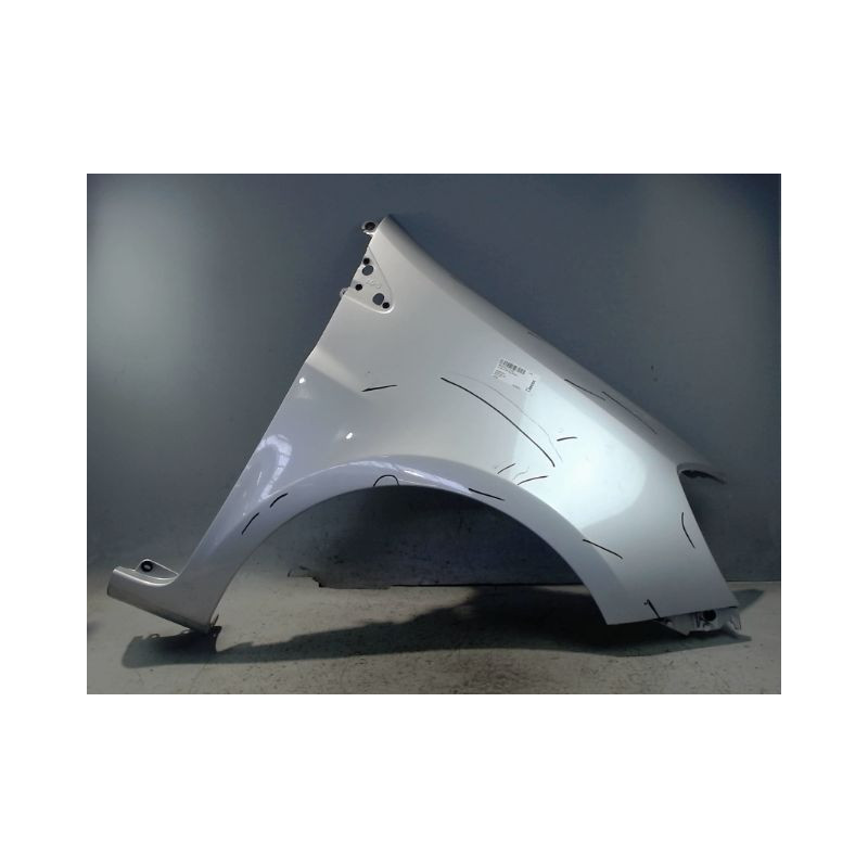 AILE AVANT DROIT RENAULT CLIO III 2010-