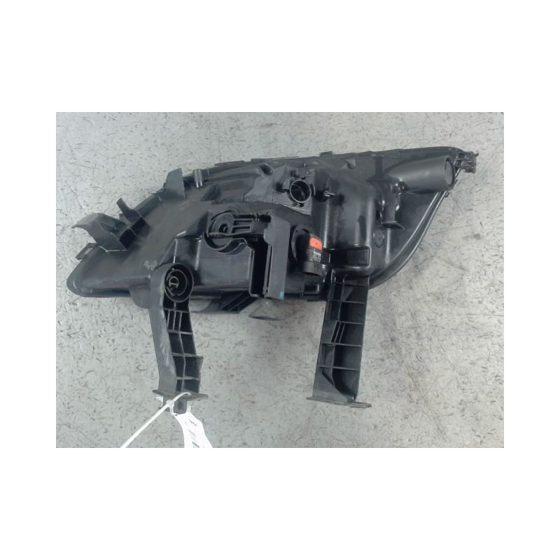 PHARE ANTIBROUILLARD AVANT DROIT OPEL ASTRA 2004-