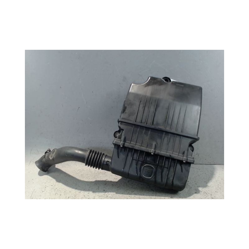 BOITIER FILTRE A AIR FIAT GRANDE PUNTO 2005-