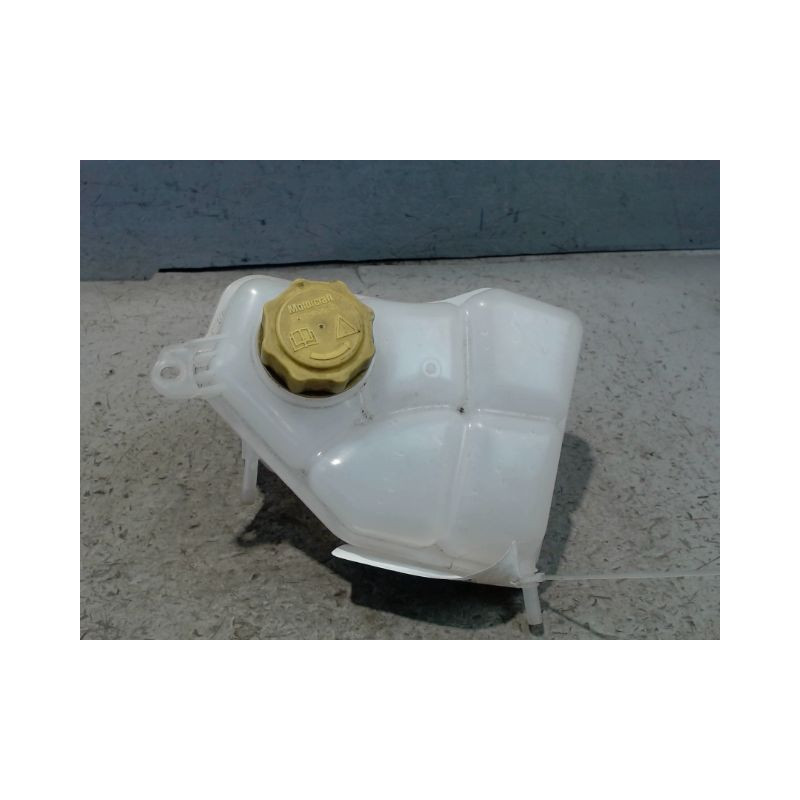VASE EXPANSION FORD FIESTA 2005-