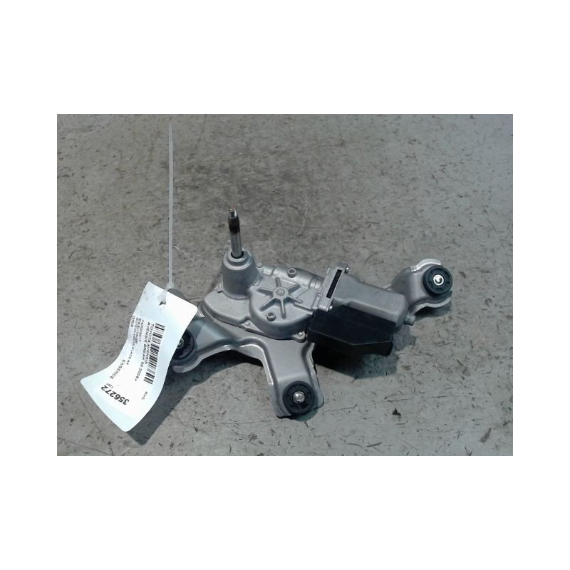 MOTEUR ESSUIE-GLACE ARRIERE TOYOTA AVENSIS BREAK 2006-