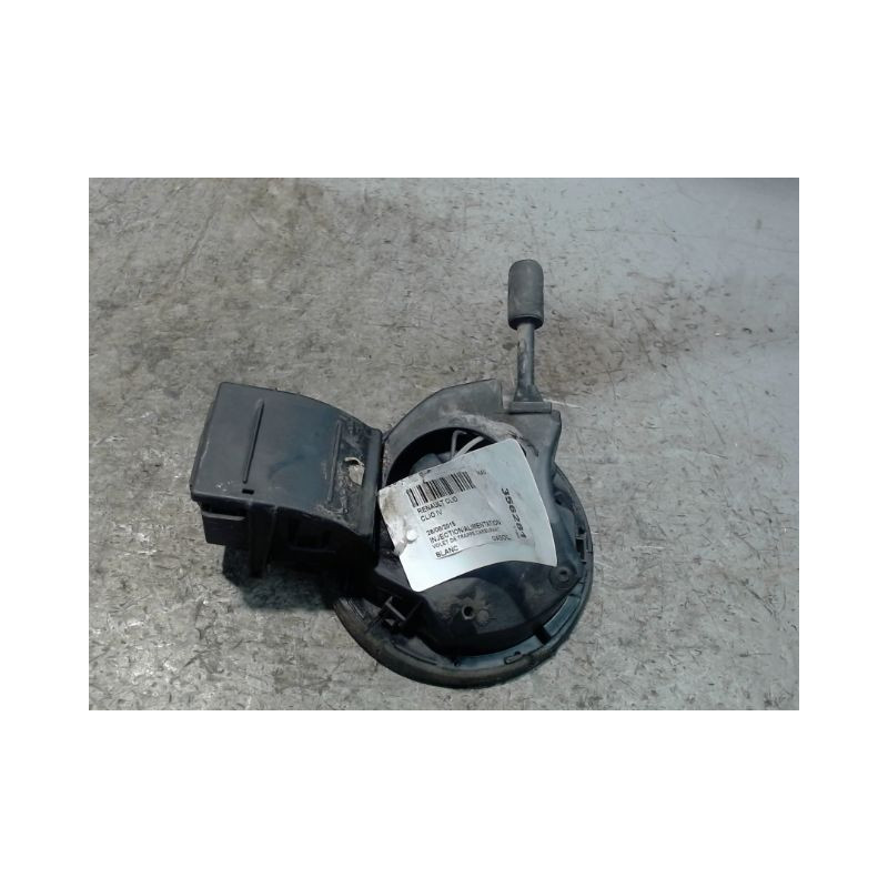 VOLET DE TRAPPE CARBURANT RENAULT CLIO IV