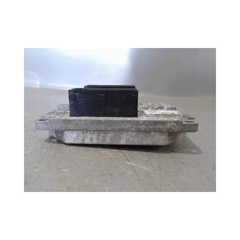 CALCULATEUR MOTEUR FIAT DOBLO