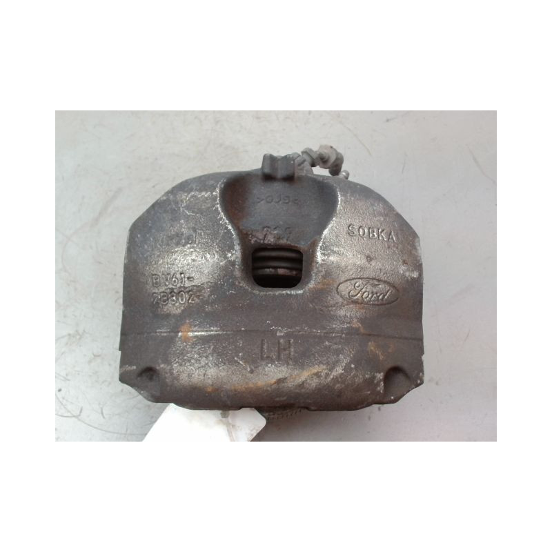 ETRIER DE FREIN AVANT GAUCHE FORD KUGA
