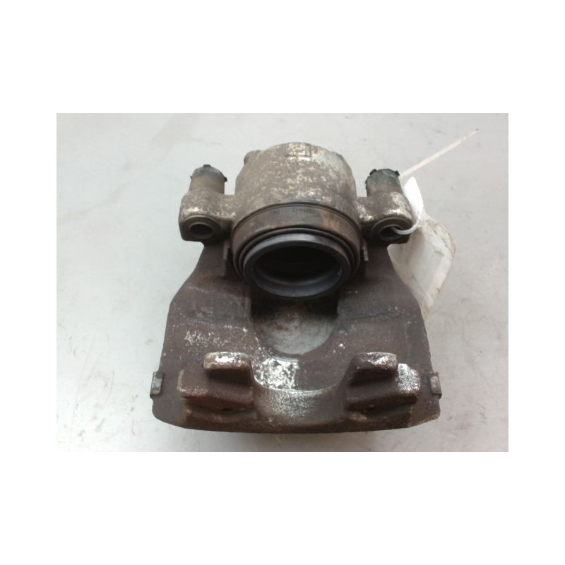 ETRIER DE FREIN AVANT GAUCHE FORD FOCUS 2008-