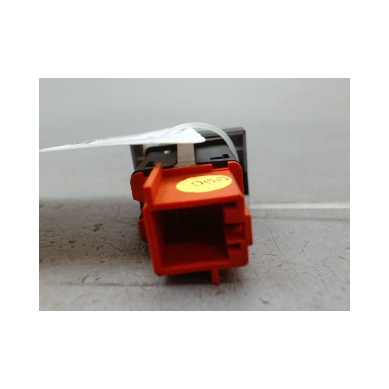 COMMANDE DEGIVRAGE LUNETTE ARRIERE VOLKSWAGEN POLO V Phase 1 2009-...